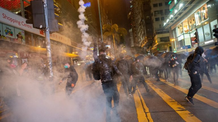 Χριστούγεννα με αντικυβερνητικές διαδηλώσεις στο Χονγκ Κονγκ