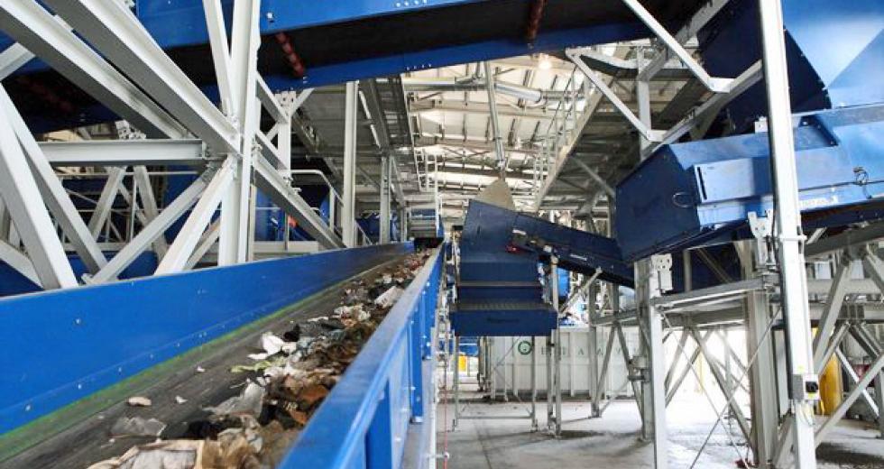 Τη στήριξη των εργαζομένων στην ανακύκλωση ζήτησε ο Περιφερειάρχης από την Υφυπουργό Εργασίας (video)