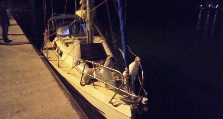 Μετέφεραν 33 αλλοδαπούς με ιστιοπλοϊκό