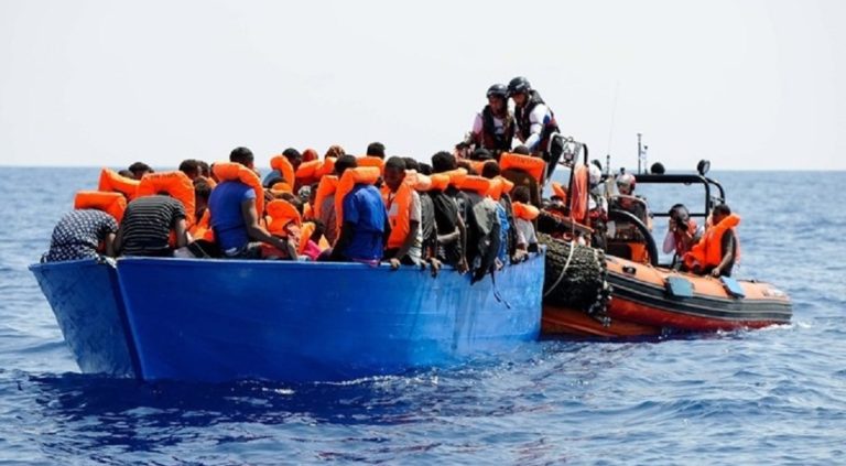 Εκατοντάδες συλλήψεις διακινητών μεταναστών από Ελληνικές και Ιταλικές Αρχές (video)