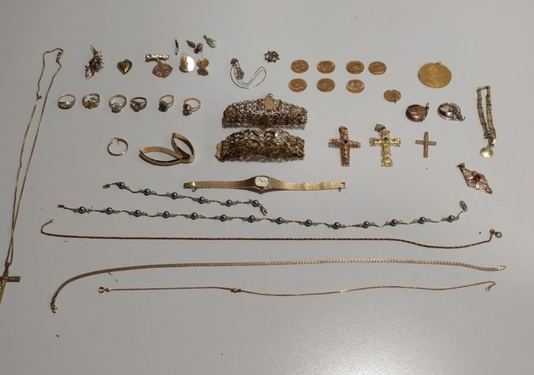20χρονος διαρρήκτης συνελήφθη στη Μυτιλήνη
