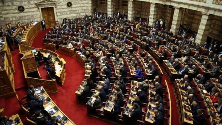 Βουλή: Tροπολογία για καθιέρωση της επιχειρηματικής πρόσκλησης «business βίζα» (video)