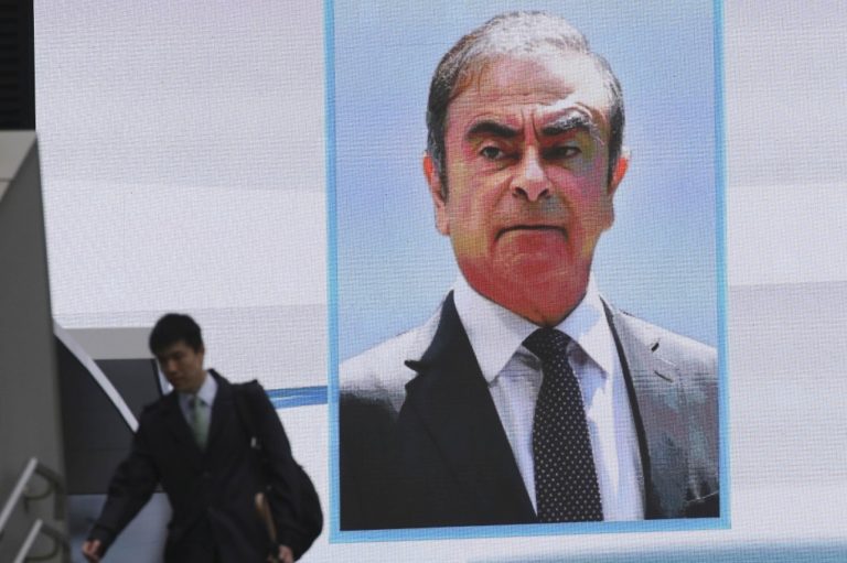 “Θύμα συνωμοσίας” δηλώνει ο πρώην πρόεδρος της Nissan και της Renault, Κ. Γκοσν