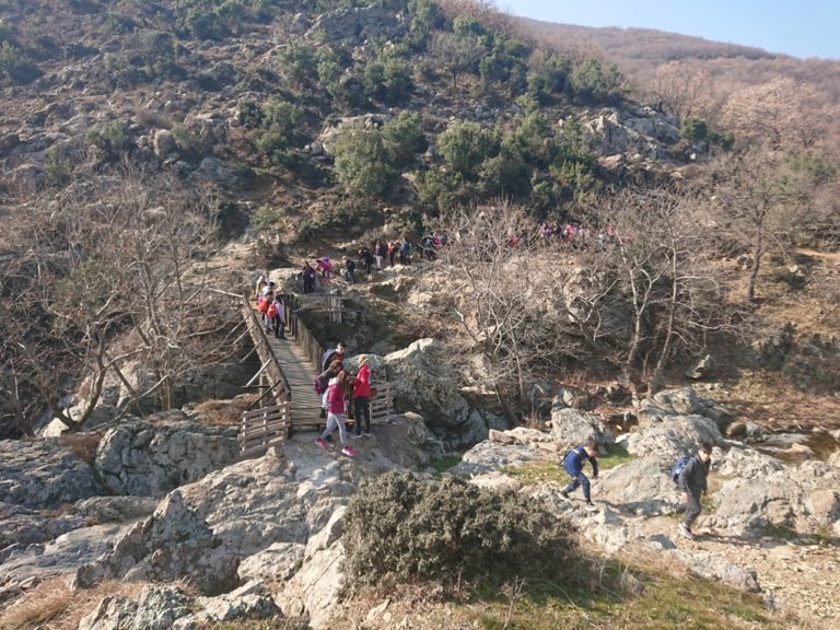 Έρευνα για τους δρόμους της Ελλάδας