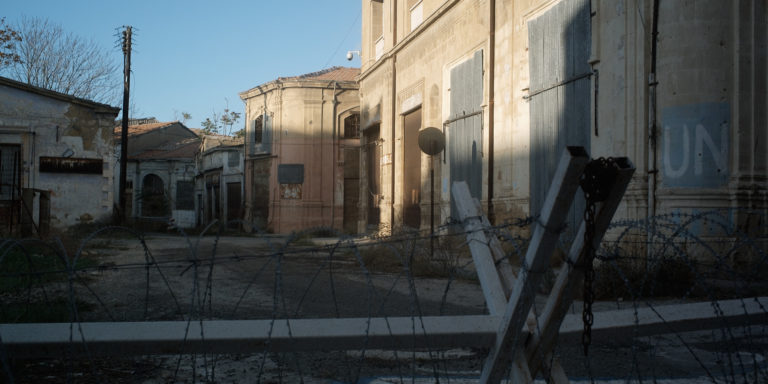 «Σε τούτο το καρτέρι» – Ένα συγκλονιστικό ντοκιμαντέρ για τους αγνοούμενους της Κύπρου στην ΕΡΤ2