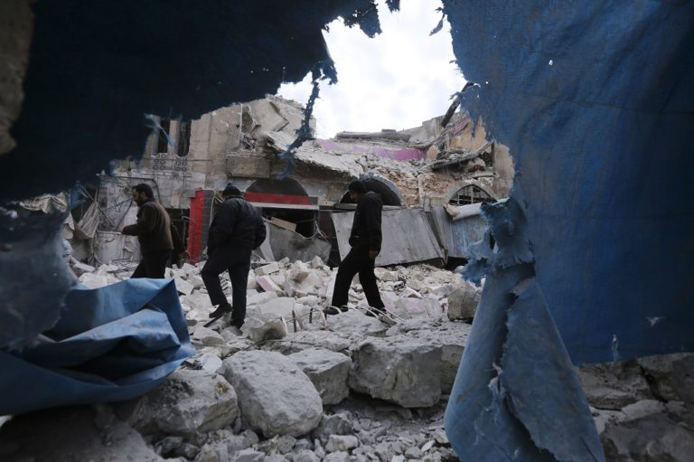 Νύχτα σφοδρών μαχών με 39 νεκρούς στην Ιντλίμπ της Συρίας