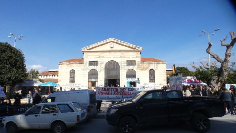 Χανιά: Στους δρόμους οι αγρότες