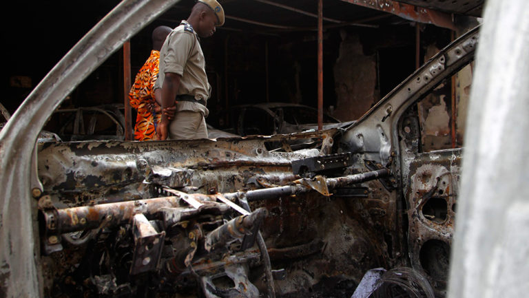 Μπουρκίνα Φάσο: Δεκατέσσερις νεκροί σε βομβιστική επίθεση εναντίον σχολικού λεωφορείου
