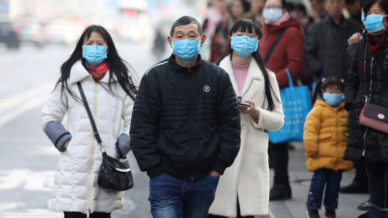 Κίνα:Μεταδίδεται από άνθρωπο σε άνθρωπο ο νέος ιός-Έκτος νεκρός-Ύποπτα κρούσματα σε Αυστραλία,Φιλιππίνες (video)