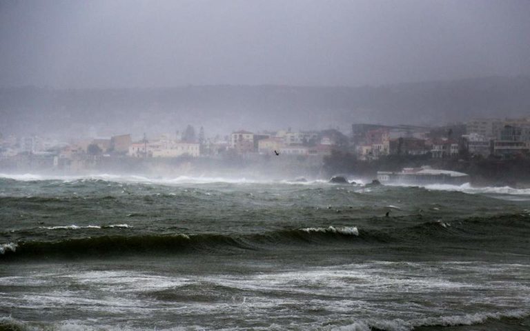 Προβλήματα στις ακτοπλοϊκές συγκοινωνίες, λόγω ισχυρών ανέμων