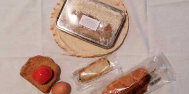 Στον εισαγγελέα για το λίγο αλλά ακριβό φαγητό των προσφύγων στο ΚΥΤ Μόριας