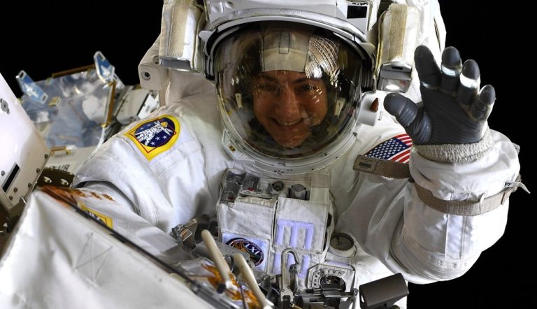Δεύτερη 100% γυναικεία διαστημική έξοδος στην ιστορία της ΝΑΣΑ (video)