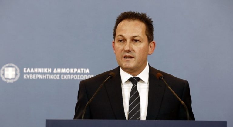 Στ. Πέτσας: Στον ΣΥΡΙΖΑ μπερδεύονται ξανά με τους λογαριασμούς