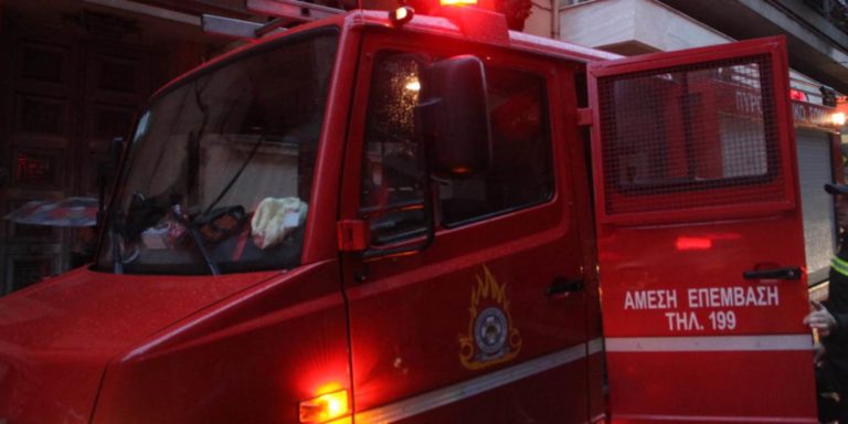 Ρέθυμνο: Στις φλόγες αυτοκίνητο στον Μυλοπόταμο