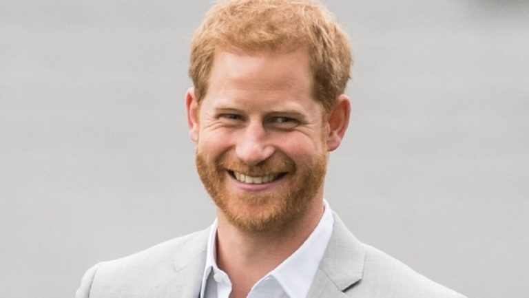 Ο πρίγκιπας Χάρι έφτασε στον Καναδά- Τα ΜΜΕ “επί ποδός”