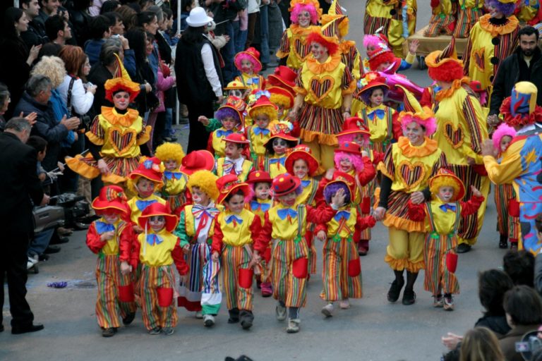 Χανιά: Να γίνει το Καρναβάλι της Παλαιόχωρας, αποφάσισαν οι καρναβαλιστές σε Γενική Συνέλευση(audio)