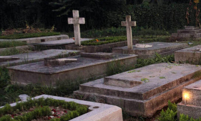 Βανδαλισμός σε νεκροταφείο  στην Κίσαμο