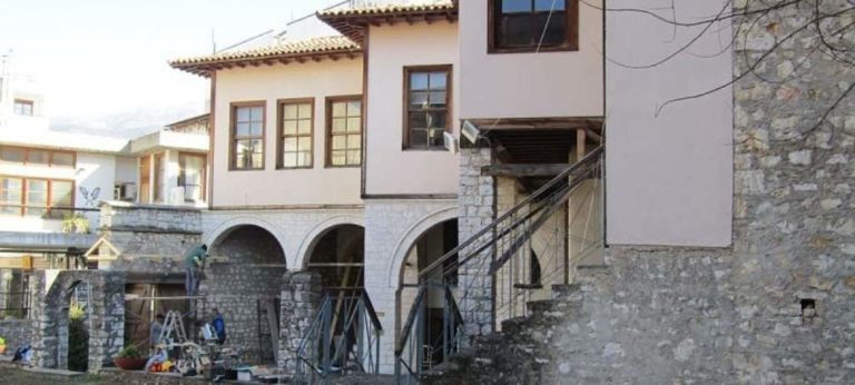 Αποκατάσταση ζημιών στο Αρχοντικό Πυρσινέλλα
