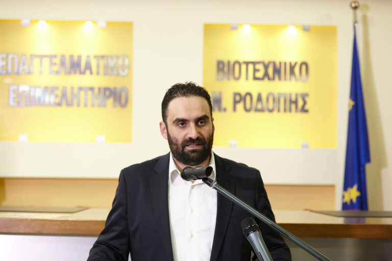 Επιστολή Γραβάνη στον Υπουργό Τουρισμού  για την άρση της απαγόρευσης διέλευσης τουριστικών λεωφορείων στον Κάθετο Άξονα Κομοτηνή -Μακάζα
