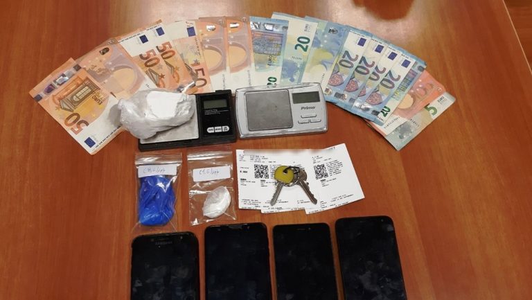Τους έπιασαν με τα ναρκωτικά