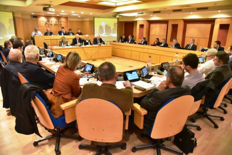 ΚΕΔΕ: Χάρτης αλλαγών στην Αυτοδιοίκηση