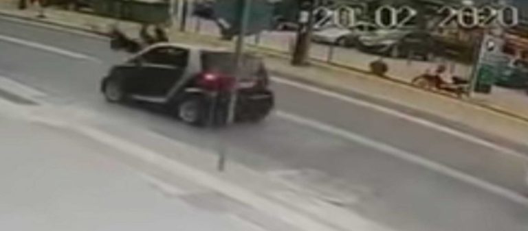 Ρέθυμνο: Αυτοκίνητο χτύπησε μητέρα και παιδί (video)