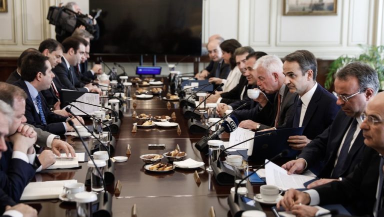 Υπουργικό Συμβούλιο: Κορονοϊός, μεταναστευτικό, εκπαίδευση και περιβάλλον στο επίκεντρο (video)