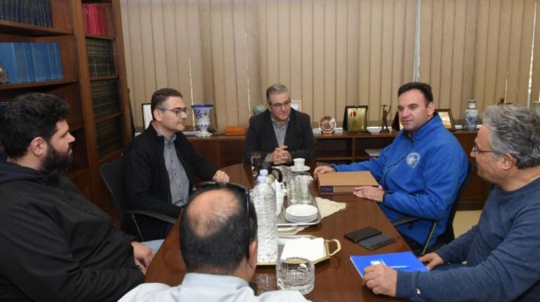 Καβάλα: Ο γ.γ. του ΚΚΕ συναντήθηκε με το Σωματείο Εργαζομένων της ΒΦΛ