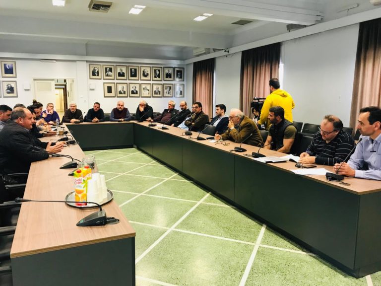 Χανιά: Συνάντηση για το ωράριο τροφοδοσίας των καταστημάτων