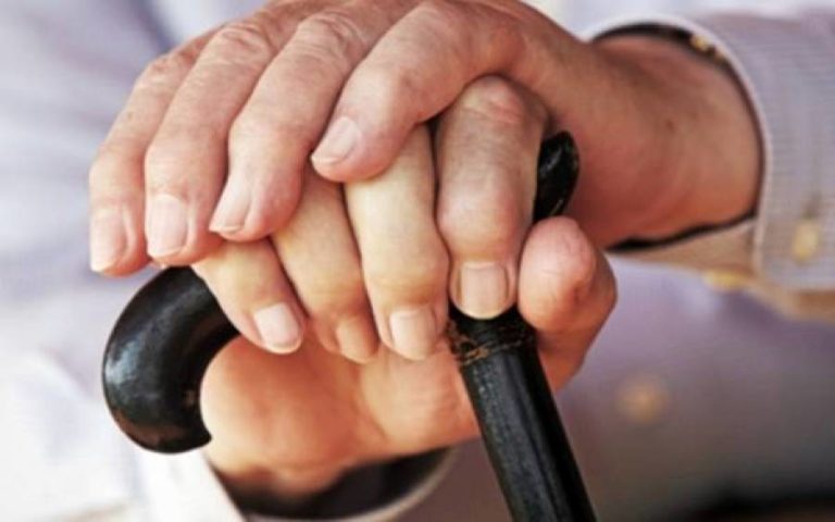 Μέριμνα για τους ηλικιωμένους και τις ευπαθείς ομάδες από τον Δ. Αποκορώνου