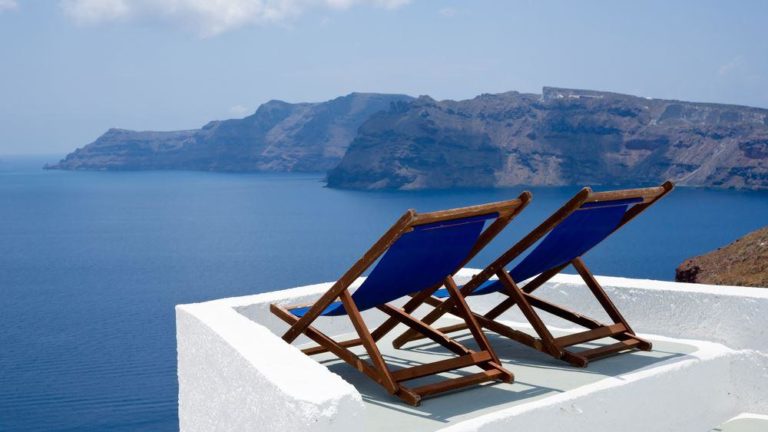 Επιβεβλημένη η προσωρινή απαγόρευση λειτουργίας των τουριστικών καταλυμάτων εποχικής λειτουργίας