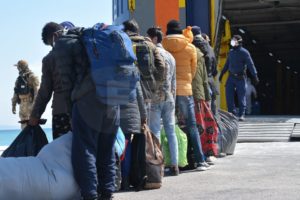Χίος: Αναχώρηση αιτούντων άσυλο για Δομή Λάρισας
