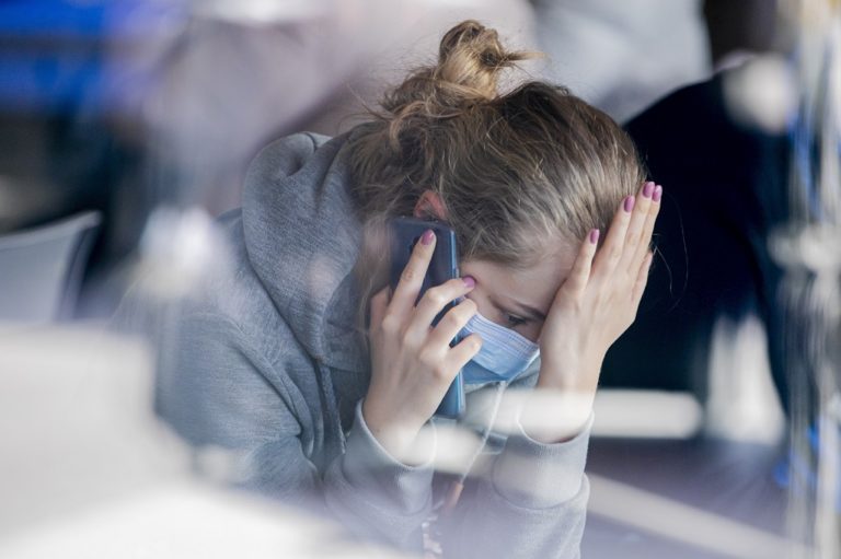Επιστρέφουν οι Έλληνες απο την Τουρκία-Ενέργειες για τον επαναπατρισμό απο τη Βρετανία (video)