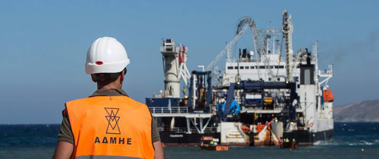 ΑΔΜΗΕ: Τα οφέλη και το χρονοδιάγραμμα της διασύνδεσης της Κρήτης