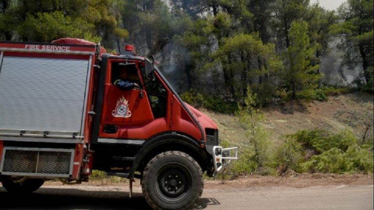 Φωτιές σε σπίτια στα Χανιά και Ηράκλειο