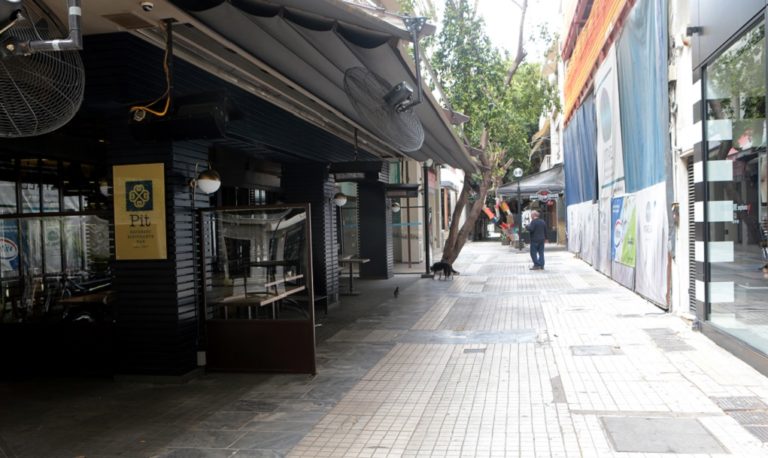 Άνοιξε η πλατφόρμα για εργαζόμενους-δικαιούχους των 800 ευρώ (video)
