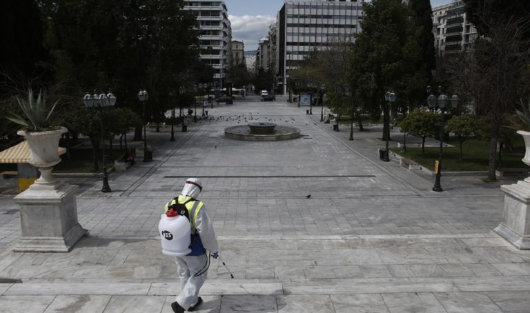 ΤΙΜΕ: Πώς η Ελλάδα κατάφερε να αποφύγει τα χειρότερα από την κρίση του κορονοϊού