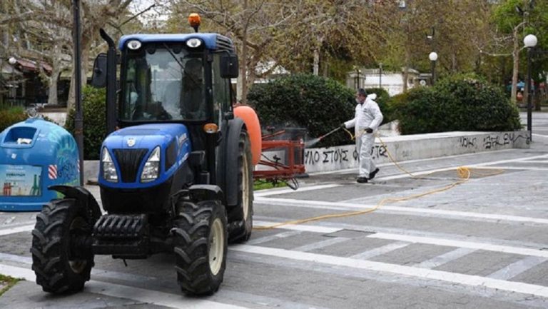 Απολυμάνσεις από εθελοντές στο δήμο Μαλεβιζίου