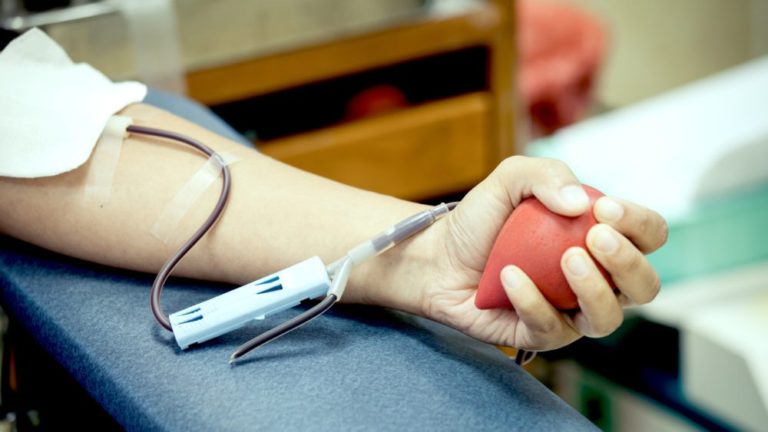 Εκκληση για προσφορά αίματος απηύθυνε από την ΕΡΤ ΚΑΛΑΜΑΤΑΣ, ο νέος πρόεδρος του Εθνικού Κέντρου Αιμοδοσίας