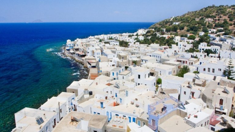 Να αναβάλουν την επίσκεψή τους στη Νίσυρο καλεί τους επισκέπτες ο δήμαρχος