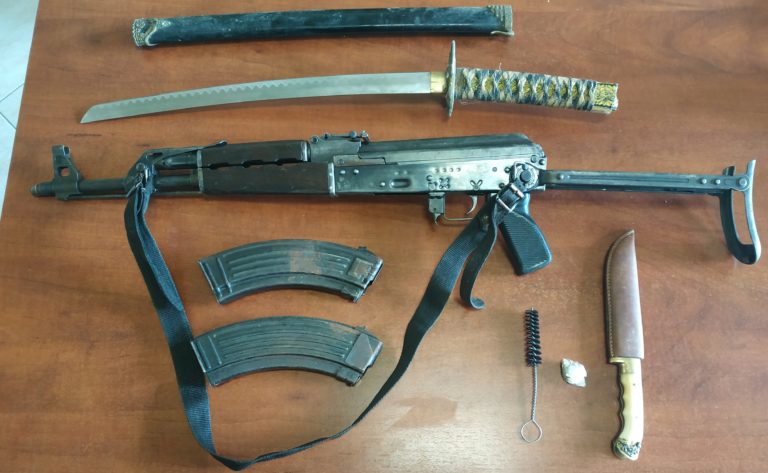 Σύλληψη Ηρακλειώτη –  Κατασχέθηκε Kalasnikov