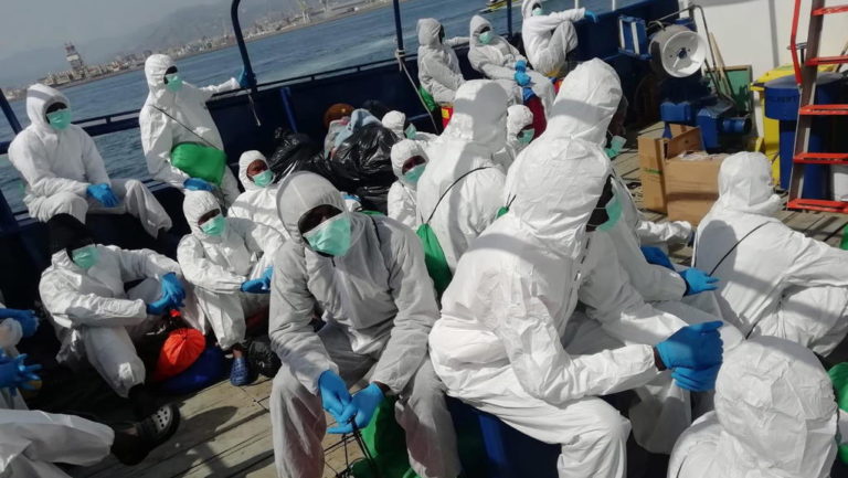 Ιταλία: Σε καραντίνα ανοιχτά του Παλέρμο πλοίο με 180 μετανάστες