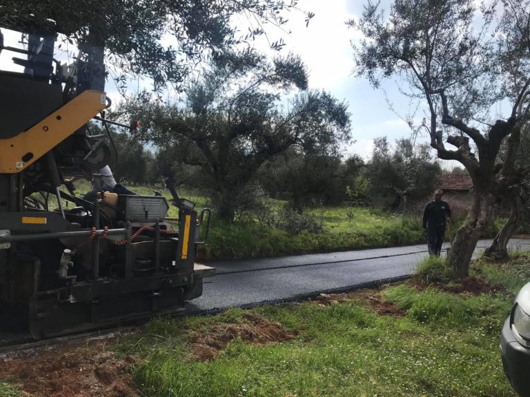 Kαλαμάτα: Συνεχίζονται τα έργα ασφαλτόστρωσης