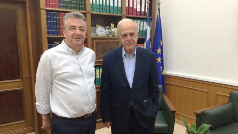 Μηνύματα για τη θλιβερή επέτειο από Περιφερειάρχη και Δήμαρχο