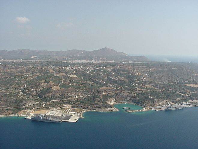 Ασκήσεις εκπαίδευσης από νατοϊκά πλοία στη Γεωργιούπολη Χανίων