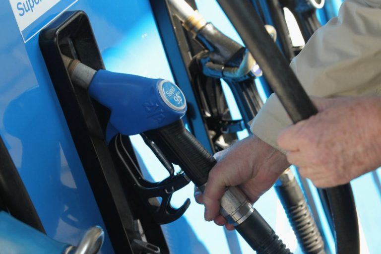 Κρήτη: Πρόστιμα για αισχροκέρδεια στα καύσιμα