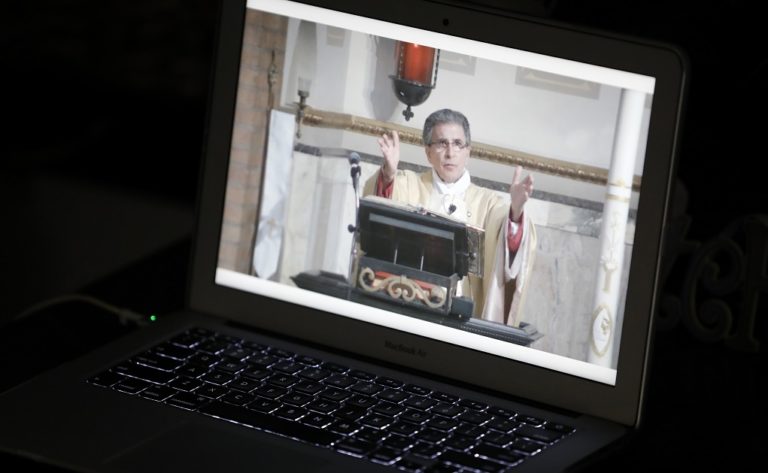 Covid-19: Σε κατάσταση έκτακτης ανάγκης οι ΗΠΑ-Ύφεση κρουσμάτων στην Ευρώπη