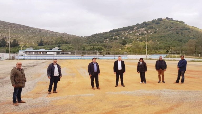 Προχωρούν τα έργα στο γήπεδο Καστελίου