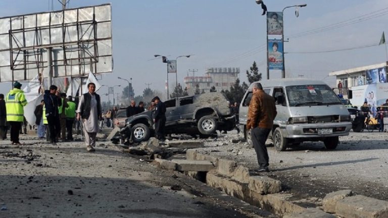 Αφγανιστάν: Νεκροί και τραυματίες σε επίθεση βομβιστή-καμικάζι