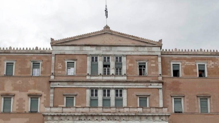Στη Βουλή την ερχόμενη εβδομάδα η ελληνογαλλική αμυντική συμφωνία